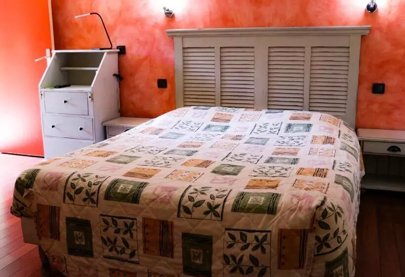 Hotelli Auberge De La Vieille Ferme