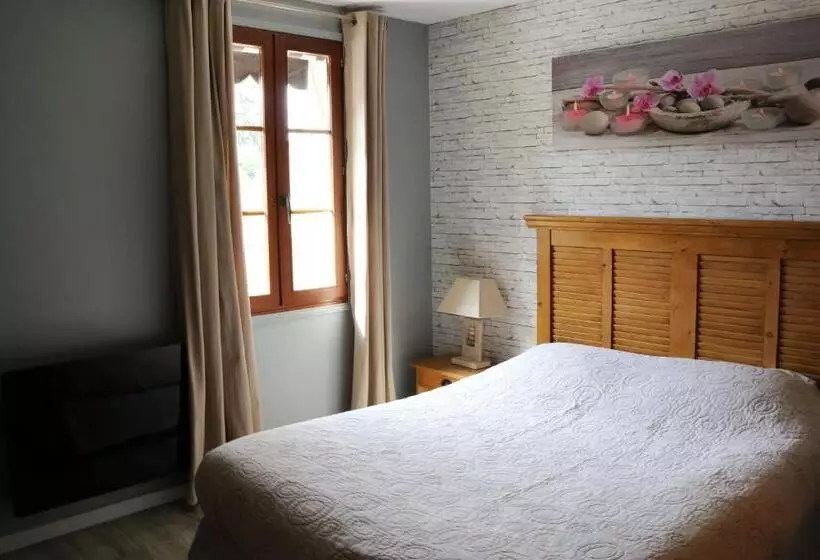 Hotelli Auberge De La Vieille Ferme