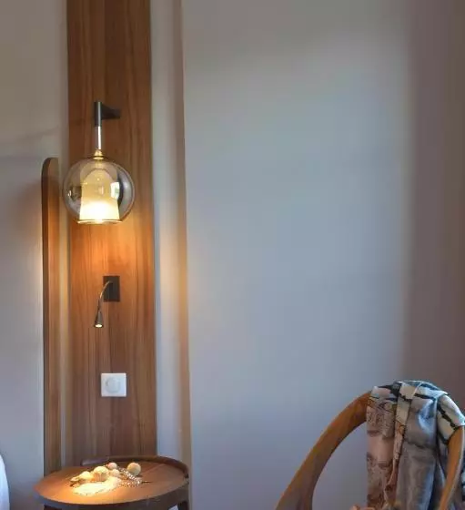 Aamiaismajoitus (B&B) Demeure Larmandier