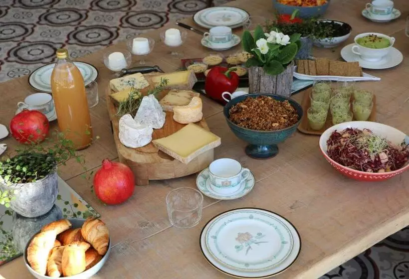 Aamiaismajoitus (B&B) Demeure Larmandier