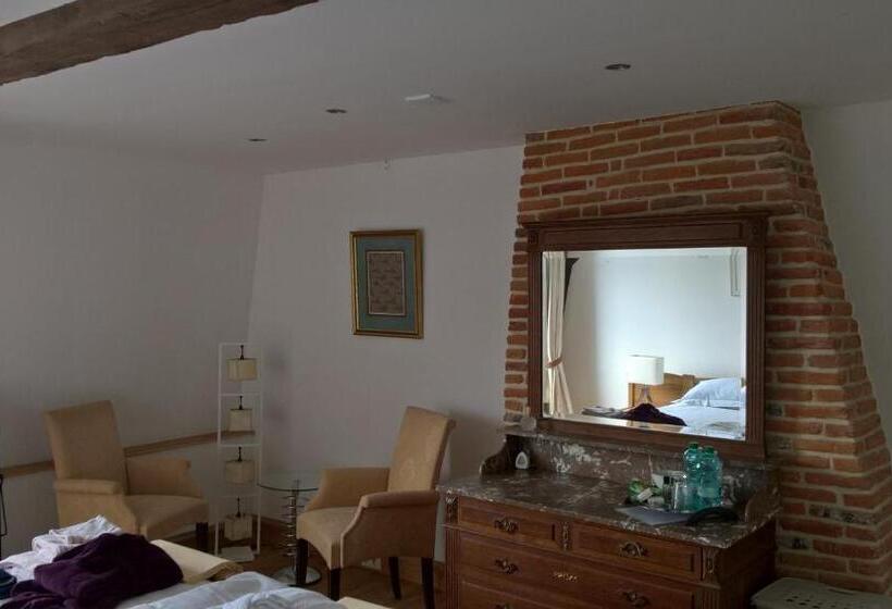 ベッドアンドブレックファースト Troubadour