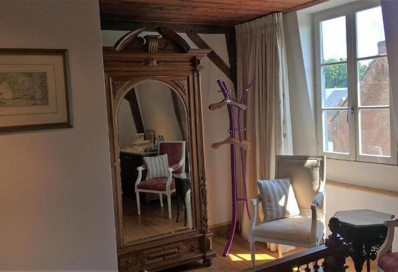 ベッドアンドブレックファースト Troubadour