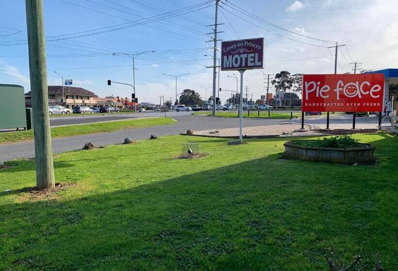 Casey On Princes Motel