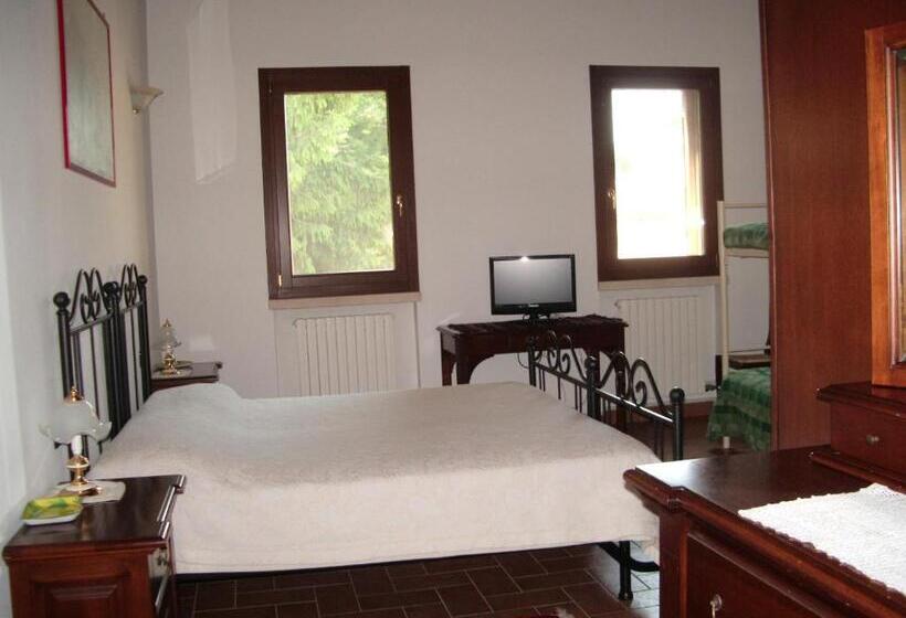 בית מלון כפרי Agriturismo Antica Corte Cason