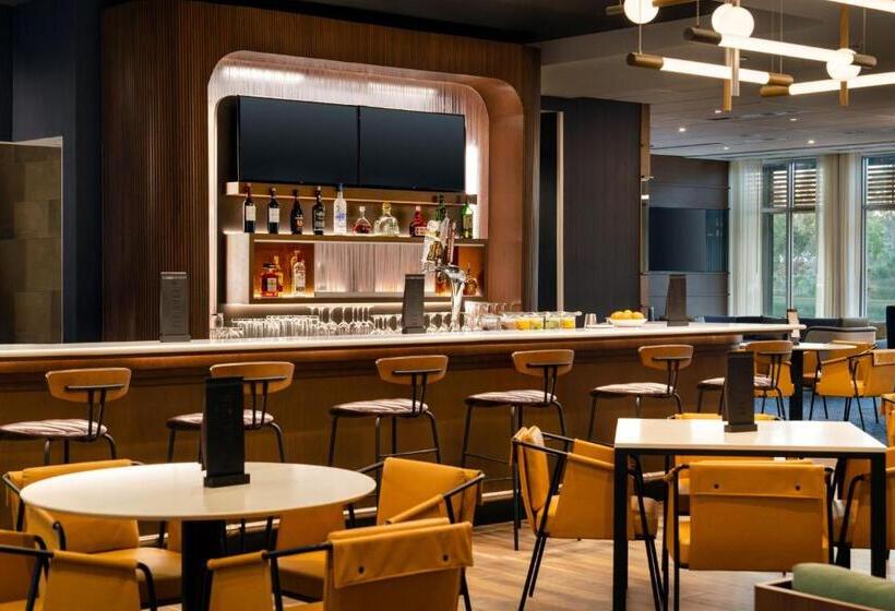 Szálloda Courtyard By Marriott Fresno Clovis