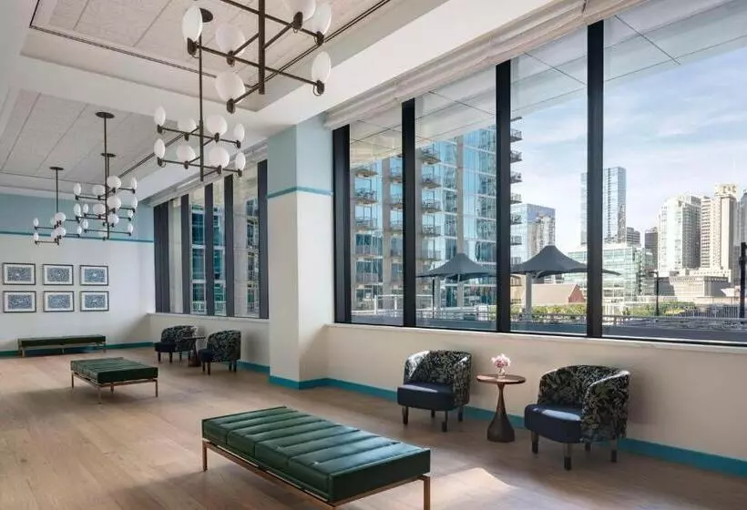 هتل Hyatt Centric Downtown Nashville