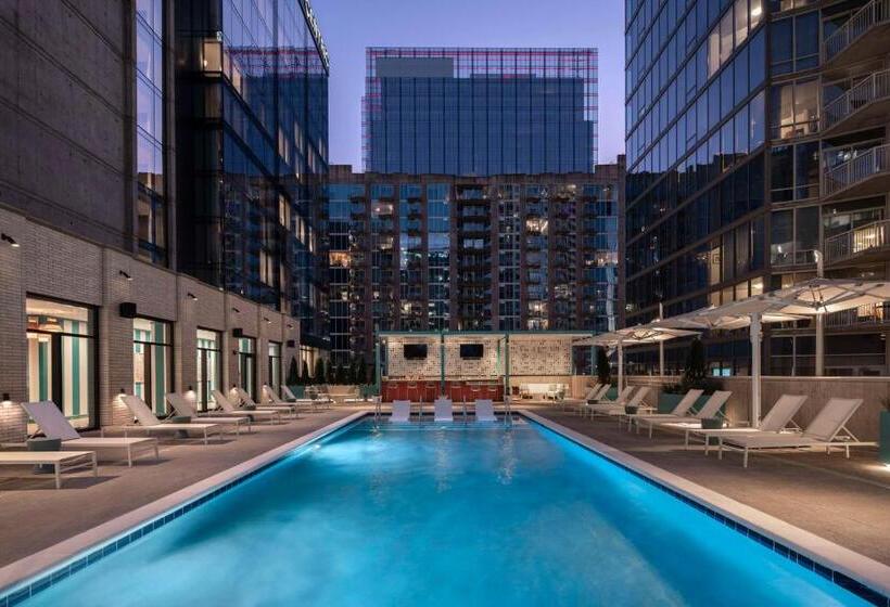 هتل Hyatt Centric Downtown Nashville
