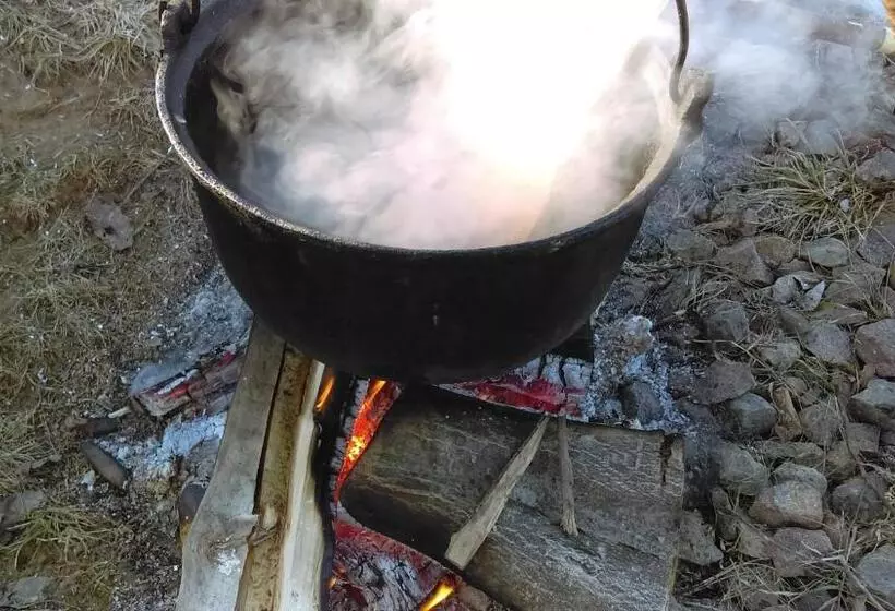 هتل Iz De Maramures Rural