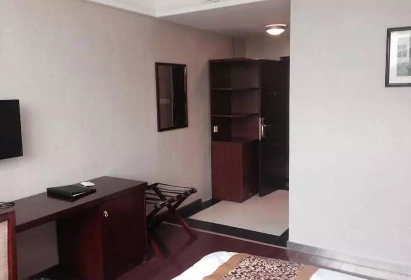 Junyi Hotel Jiangxi Yichun Fengcheng People S Hosipital Xinglin Community