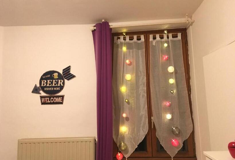 فندق L Auberge Du Lion D Or