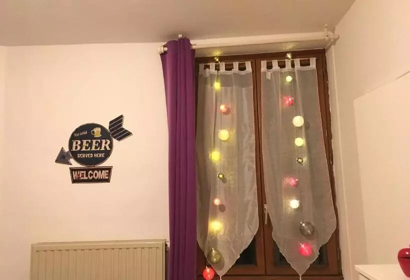 Hotelli L Auberge Du Lion D Or