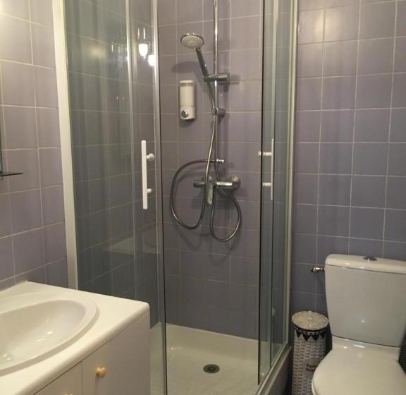 فندق L Auberge Du Lion D Or