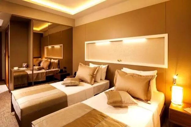 Majura Hotel Business