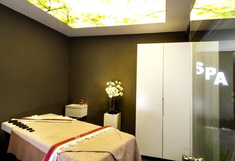 Majura Hotel Business