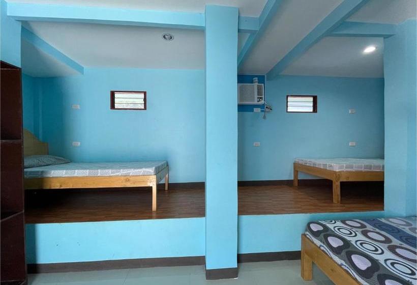 Hotelli Oyo 795 Tapales Guest House