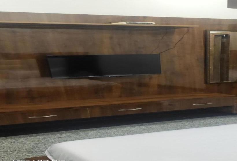 Отель Oyo 80666  Blue Stone