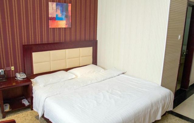 Thank Inn Chain Hotel Hebei Tangshan Qiananxuanhe Homeland