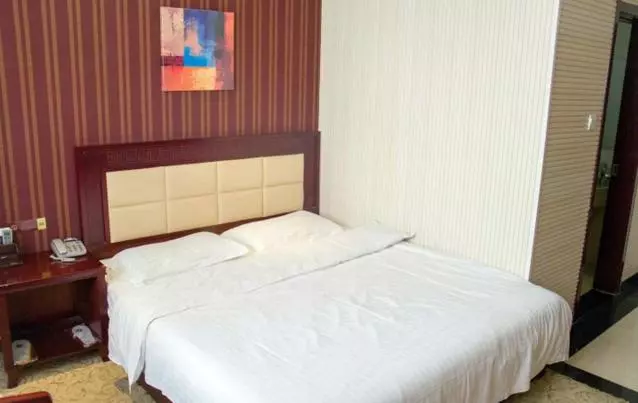 Thank Inn Chain Hotel Hebei Tangshan Qiananxuanhe Homeland