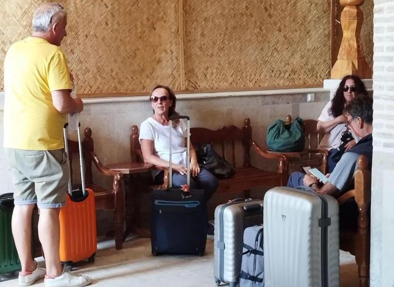 هتل Al Malik Boutique