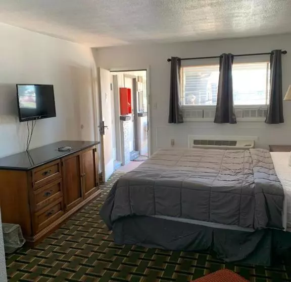 Hotelli Raton’s Peak Inn