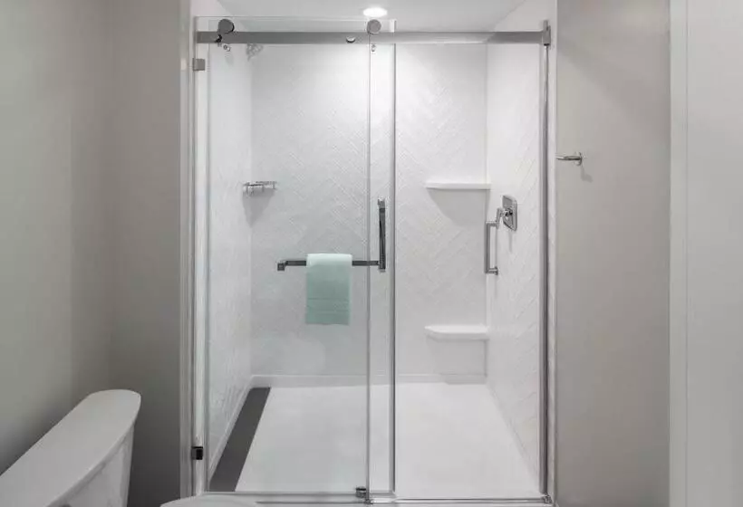 ホテル Towneplace Suites By Marriott West Kelowna