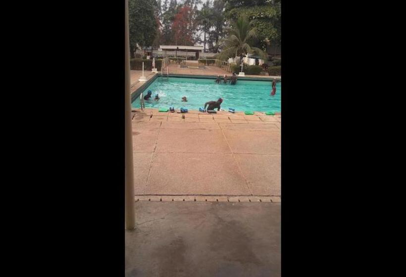 پانسیون Room In Lodge Premier Hotel Apartment