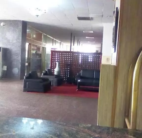 پانسیون Room In Lodge   Premier Hotel Apartment