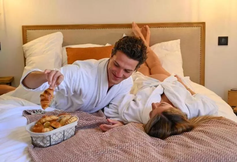 Aamiaismajoitus (B&B) La Bastide Du Rocher Boutique Hôtel & Spa