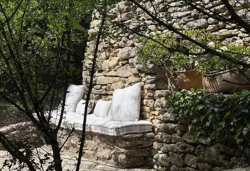 ベッドアンドブレックファースト Le Mas De Béthel