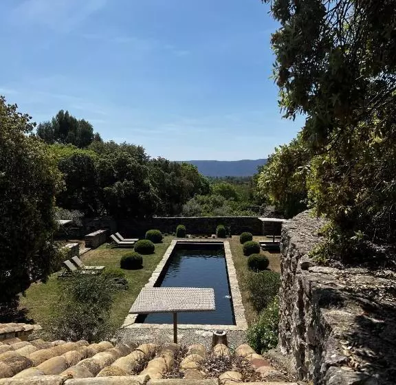 ベッドアンドブレックファースト Le Mas De Béthel