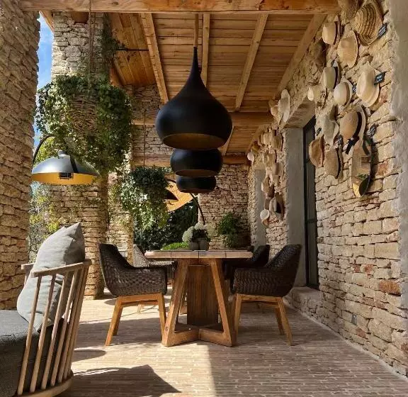 ベッドアンドブレックファースト Le Mas De Béthel