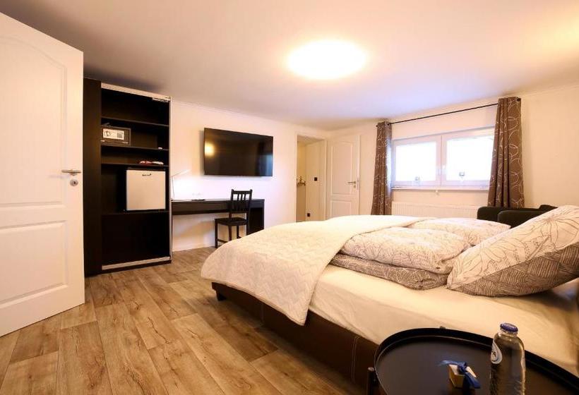 مبيت وإفطار Marias Guest House