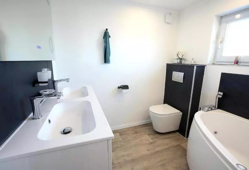 Aamiaismajoitus (B&B) Marias Guest House