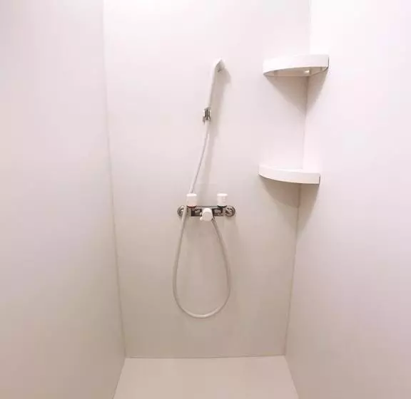 Bar & Hotel Colors Miyajima