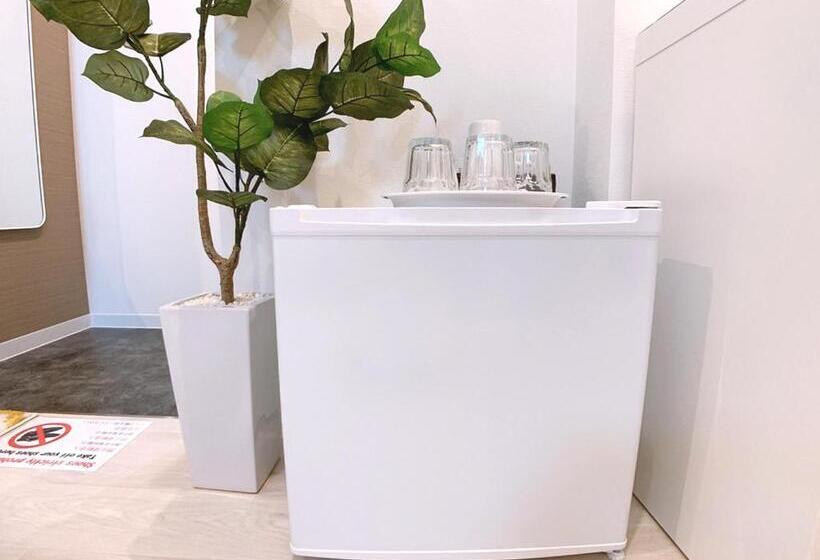 Bar & Hotel Colors Miyajima