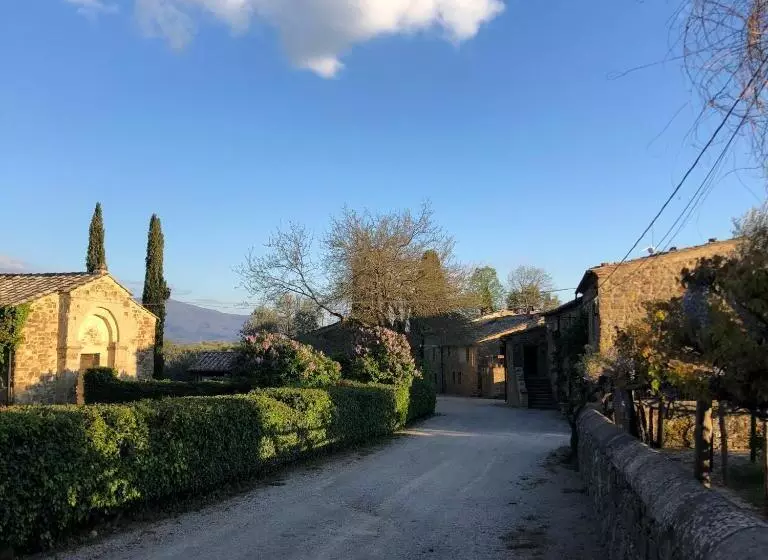 ホテル Borgo Villa A Tolli