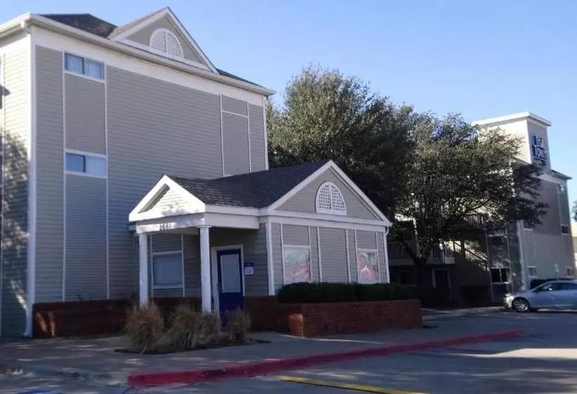 Hotelli Intown Suites Extended Stay Carrollton Tx   Westgrove Drive