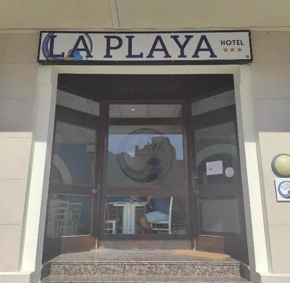 هتل La Playa