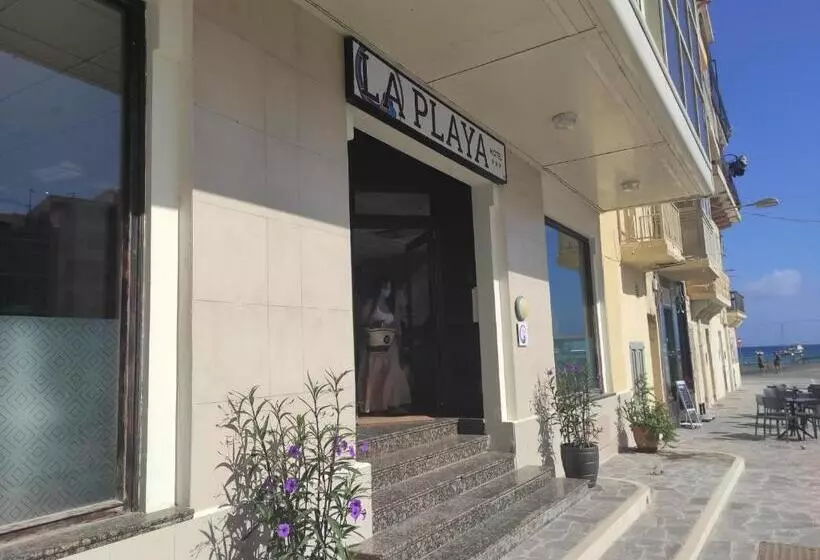 هتل La Playa