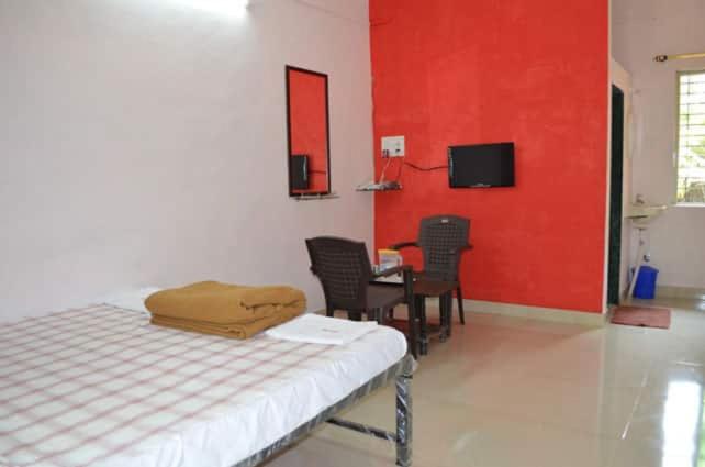 Отель Patel Cottage Beach Road Alibag