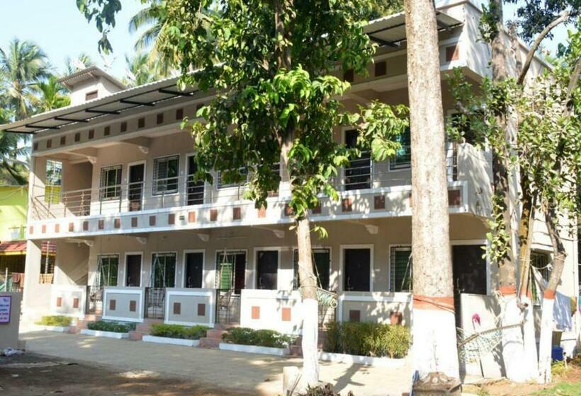 Отель Patel Cottage Beach Road Alibag