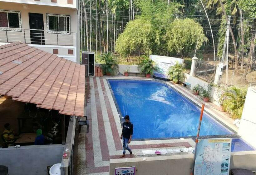 Отель Patel Cottage Beach Road Alibag