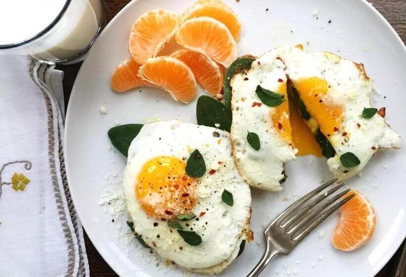 Отель Patel Cottage Beach Road Alibag