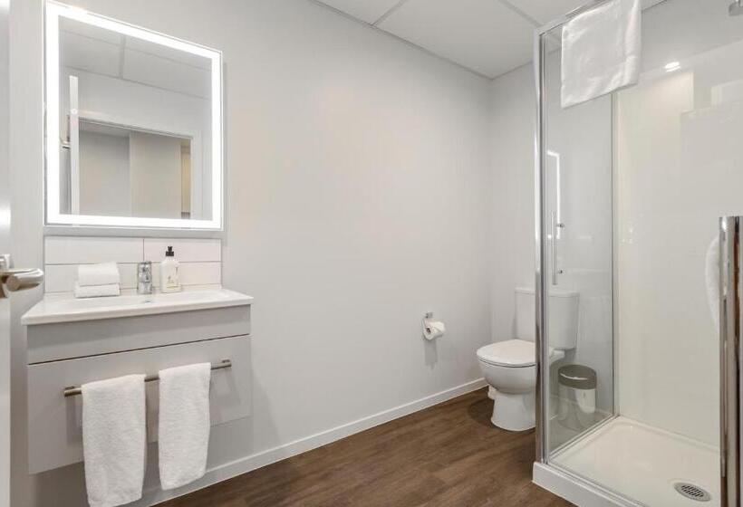 호텔 Ramada By Wyndham Newmarket Auckland