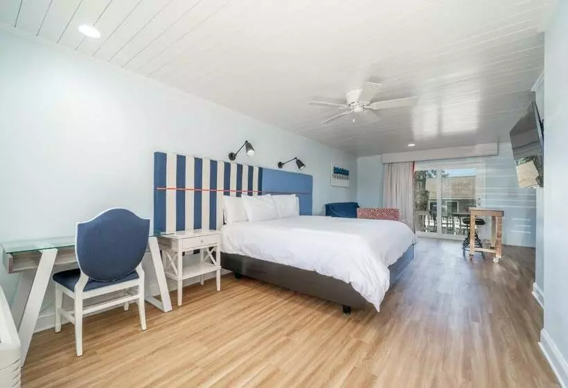 Hotelli The Hamilton  Lakefront & Studio Suites, Hot Springs