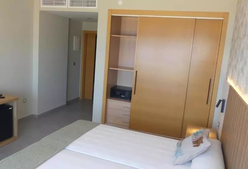 Hotelli Vistamar Wellness By Dlv