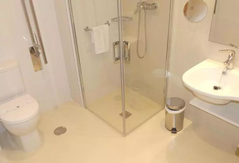 Hotelli Vistamar Wellness By Dlv