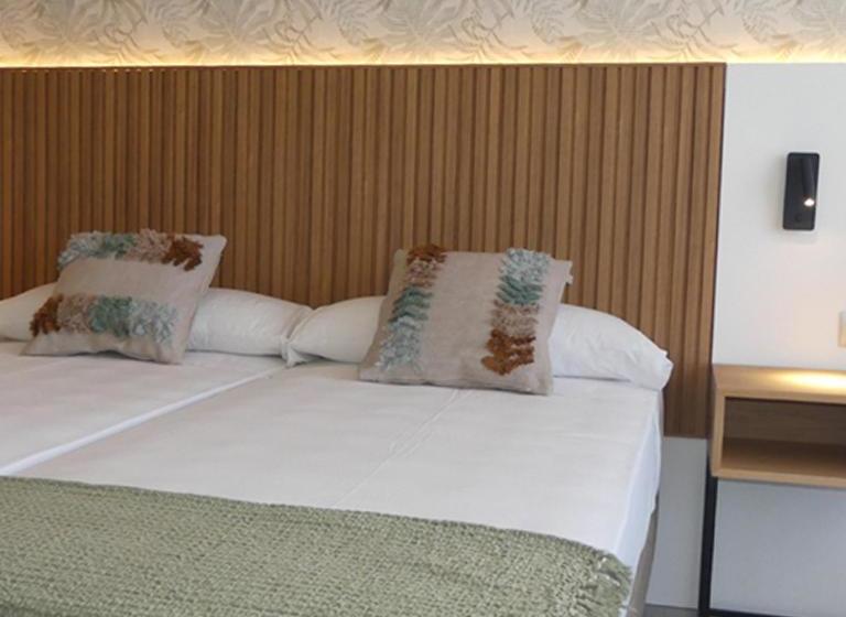 فندق Vistamar Wellness By Dlv