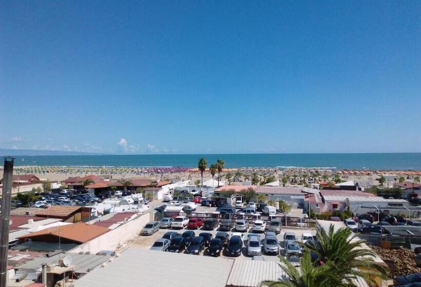 פנסיון Casa Per Ferie Aurora