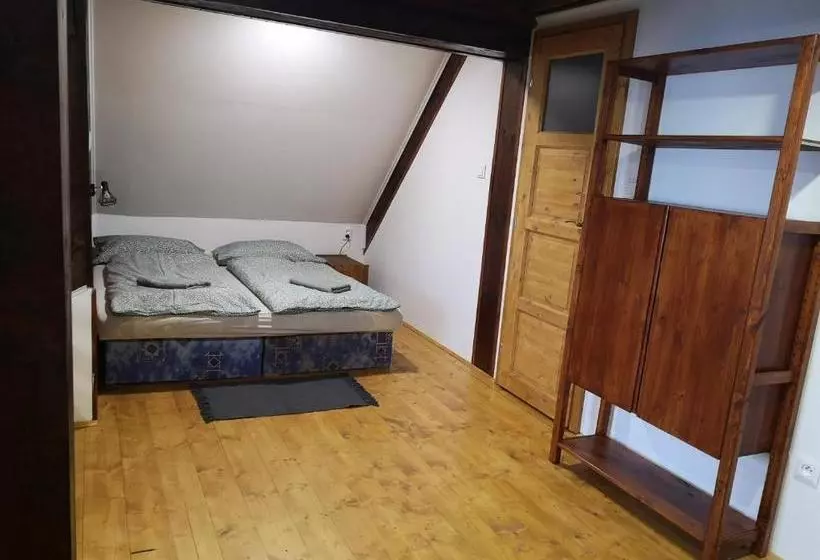 Majatalo Motorest Ski čertovica